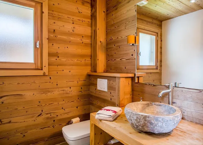 1155 - Montroc - شاليه